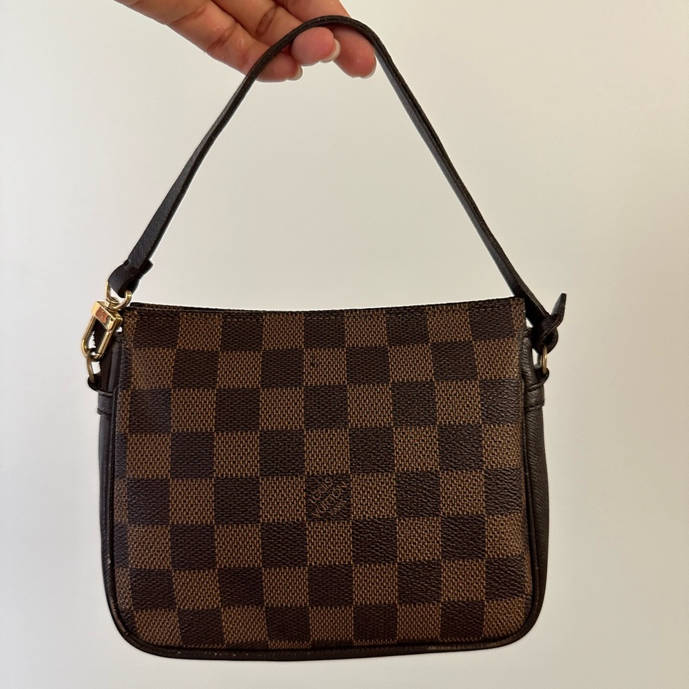 Louis Vuitton Trousse Pochette in Damier Ebene